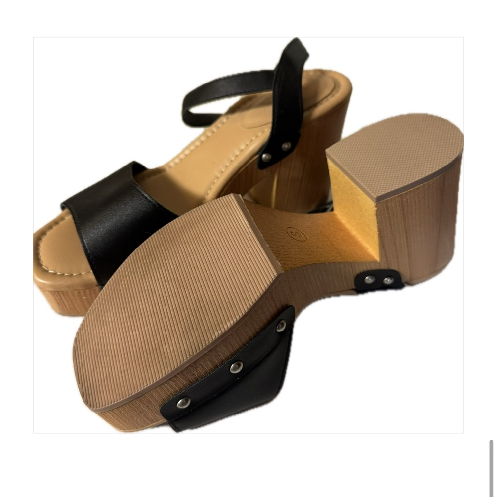 Black Platform Sandals By Universal Thread - image 2